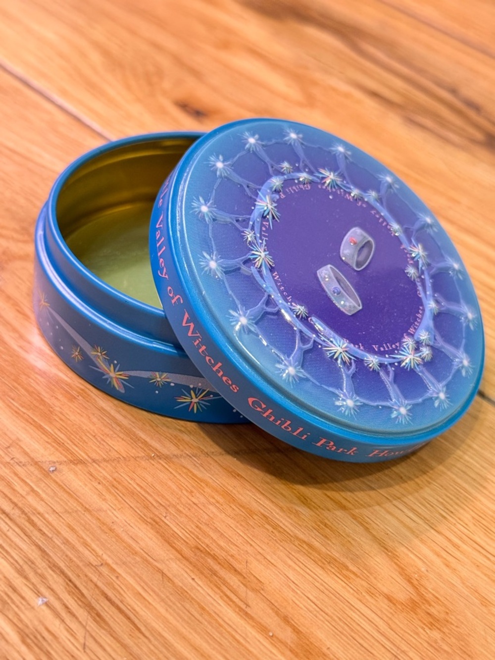 **Ghibli Park Howl's Moving Castle Dancing Stars Ring Keepsake Tin Japan Exclusi